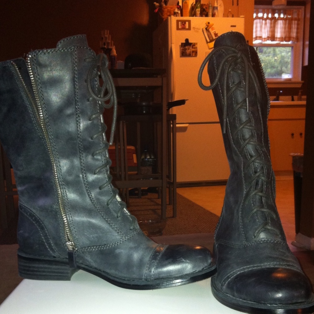 ⭐️Bundle 5 for $30 - Vince Camuto Black Combat Boots